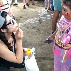 Meet your Posher, Dana